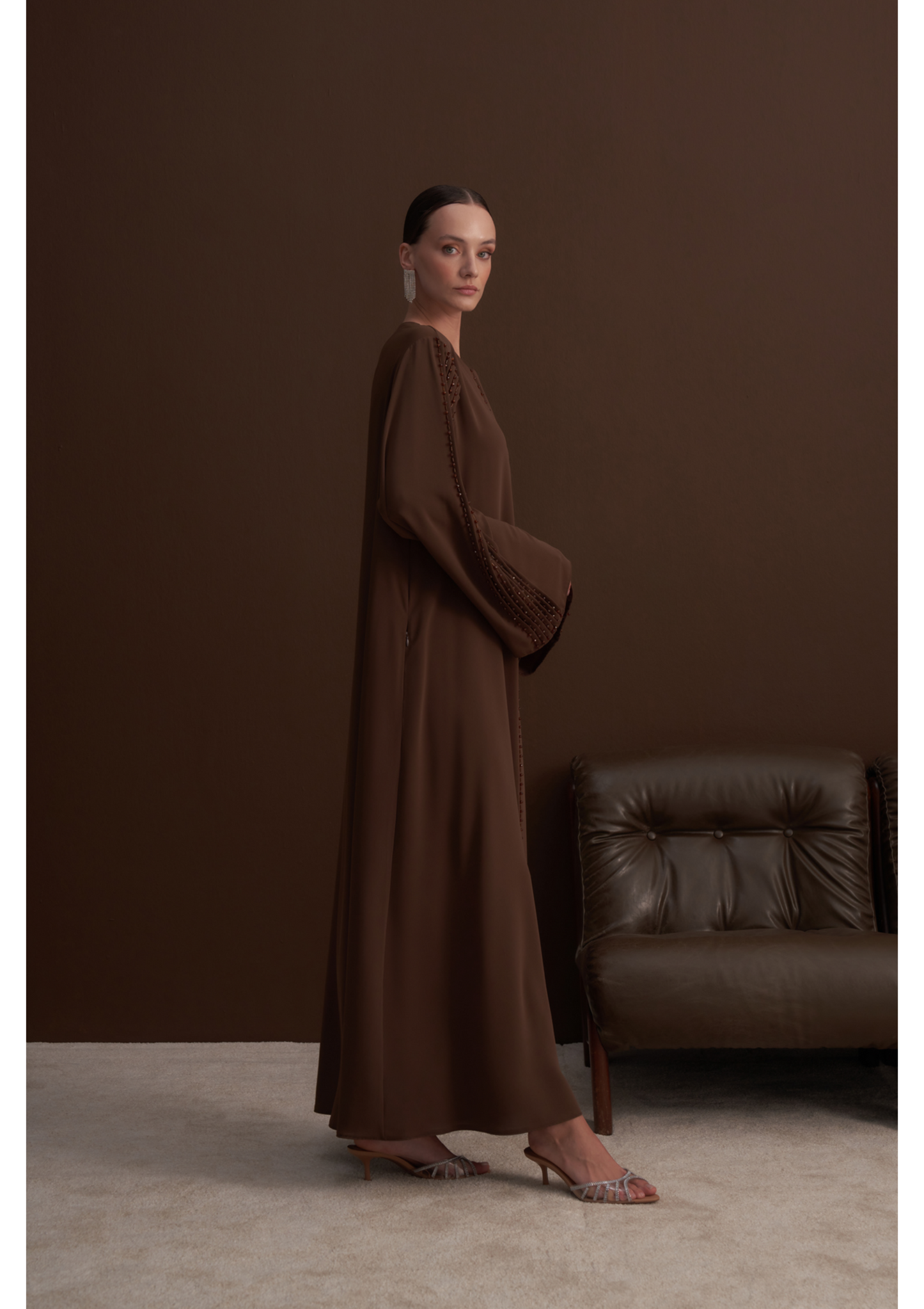 Kol ve Ön Patı El İşi Boncuk İşleme Detaylı Ferace