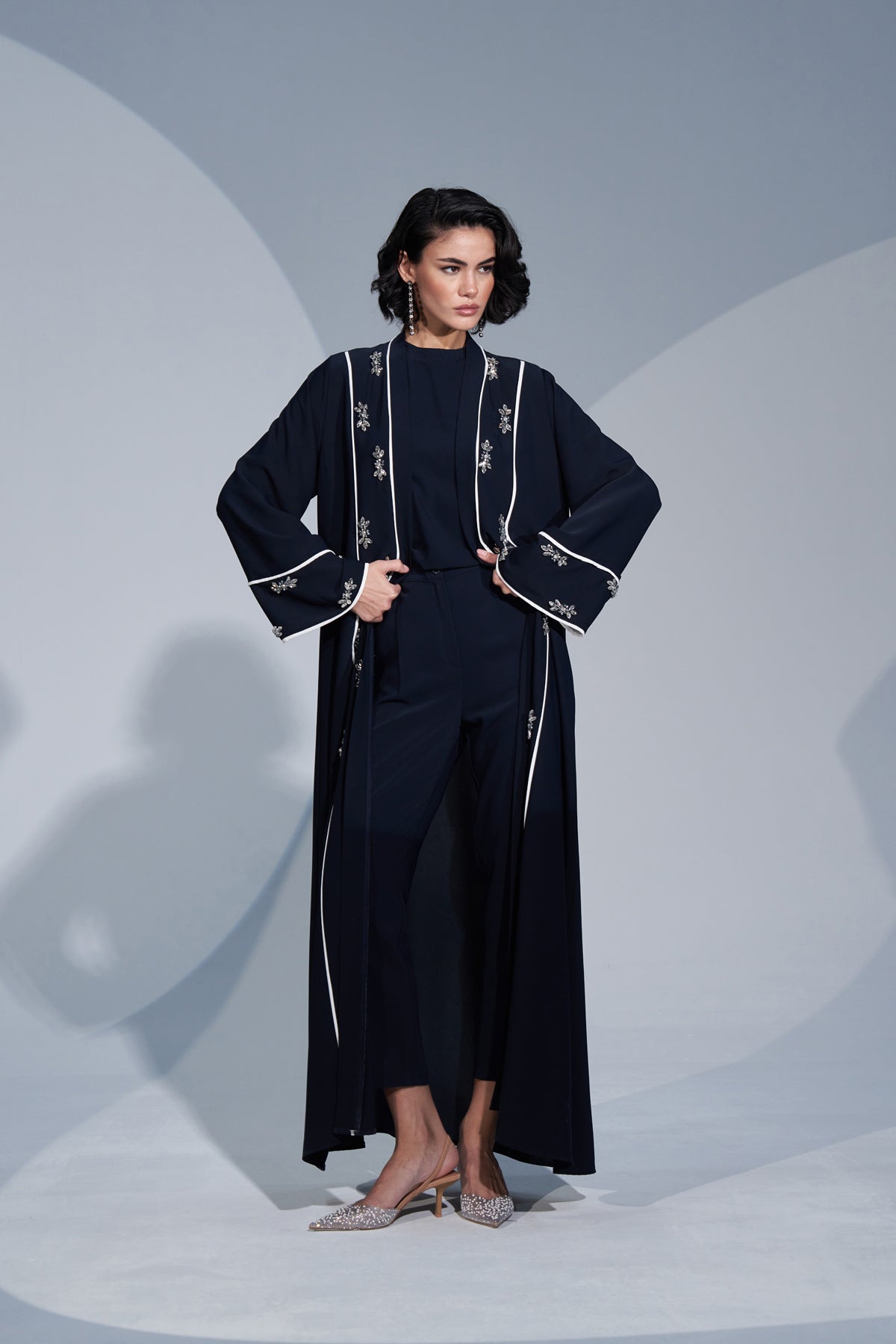 Biye ve El İşi Taş İşleme Detaylı Abaya - lacivert