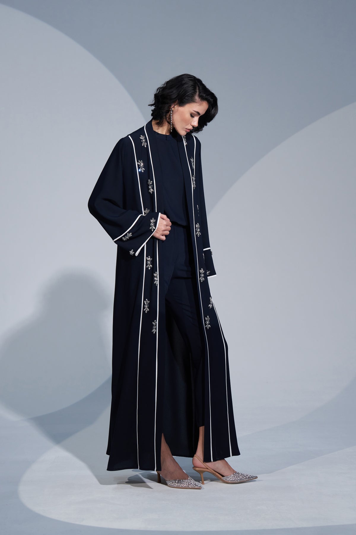 Biye ve El İşi Taş İşleme Detaylı Abaya - lacivert