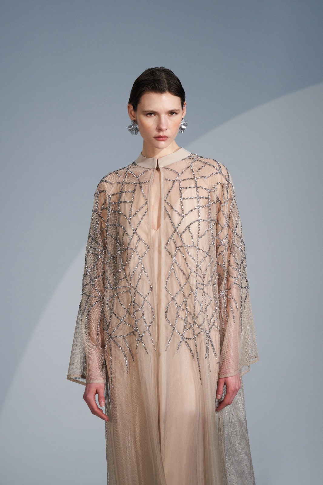 Taş Baskı Karışık Desenli Tül Abaya - bej