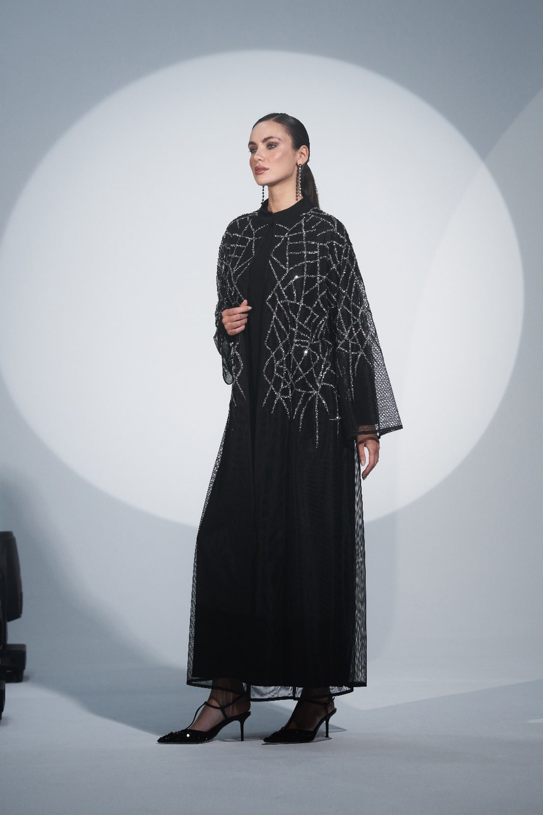 Taş Baskı Karışık Desenli Tül Abaya - siyah