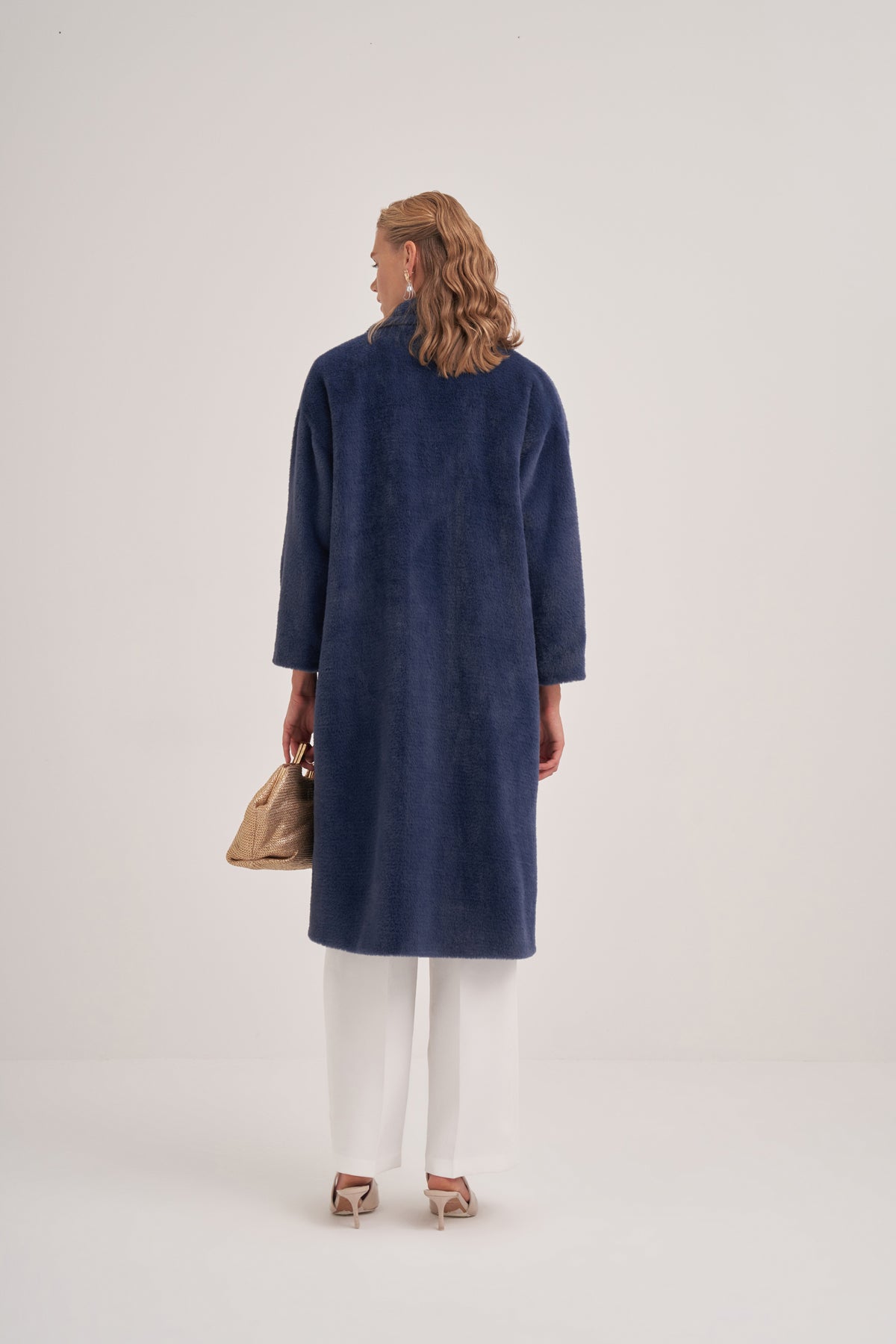 Kol Detaylı Oversize Angora Kaban - lacivert