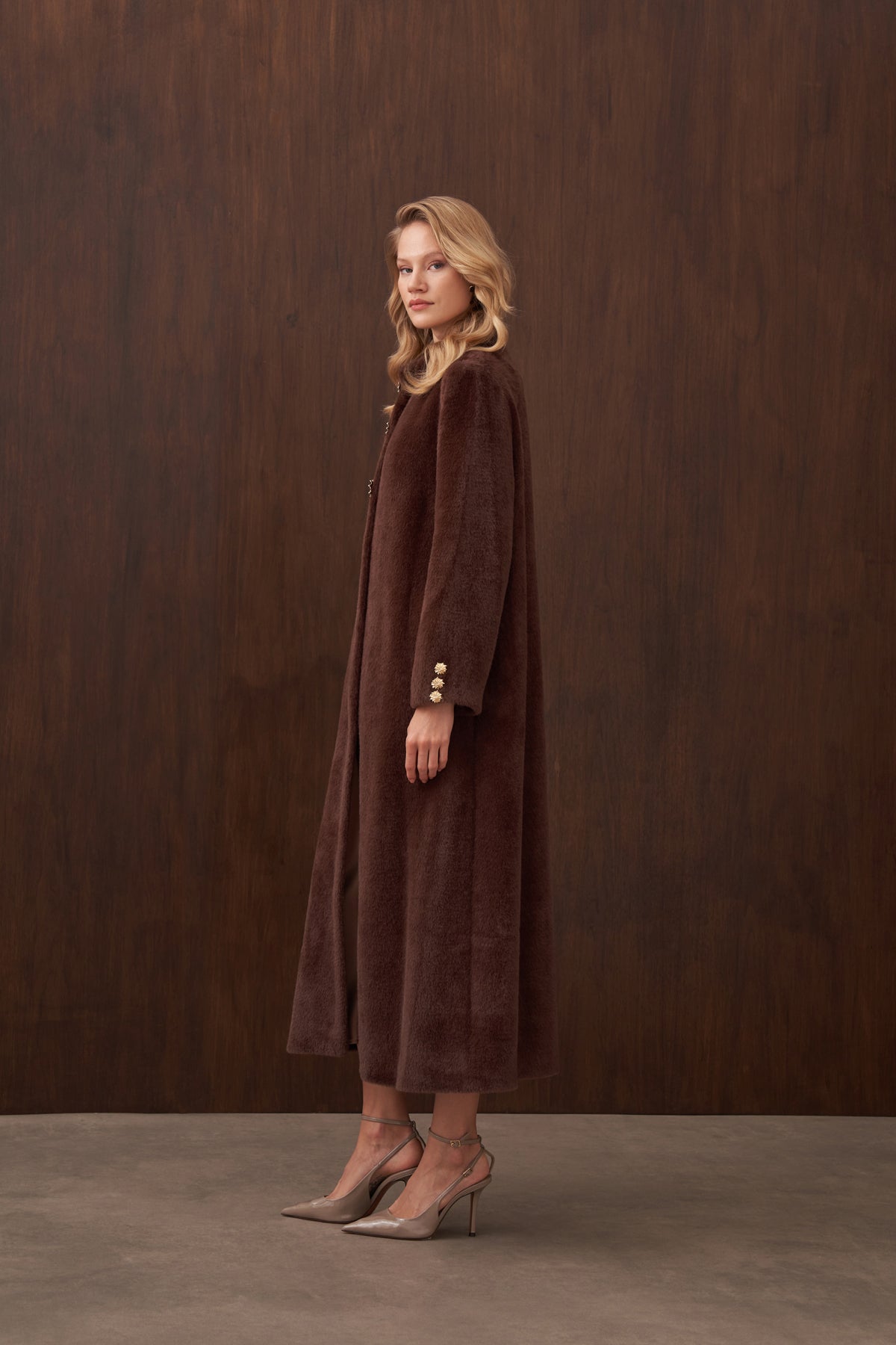 Önü Düğme Detaylı Angora Kaban - kahve