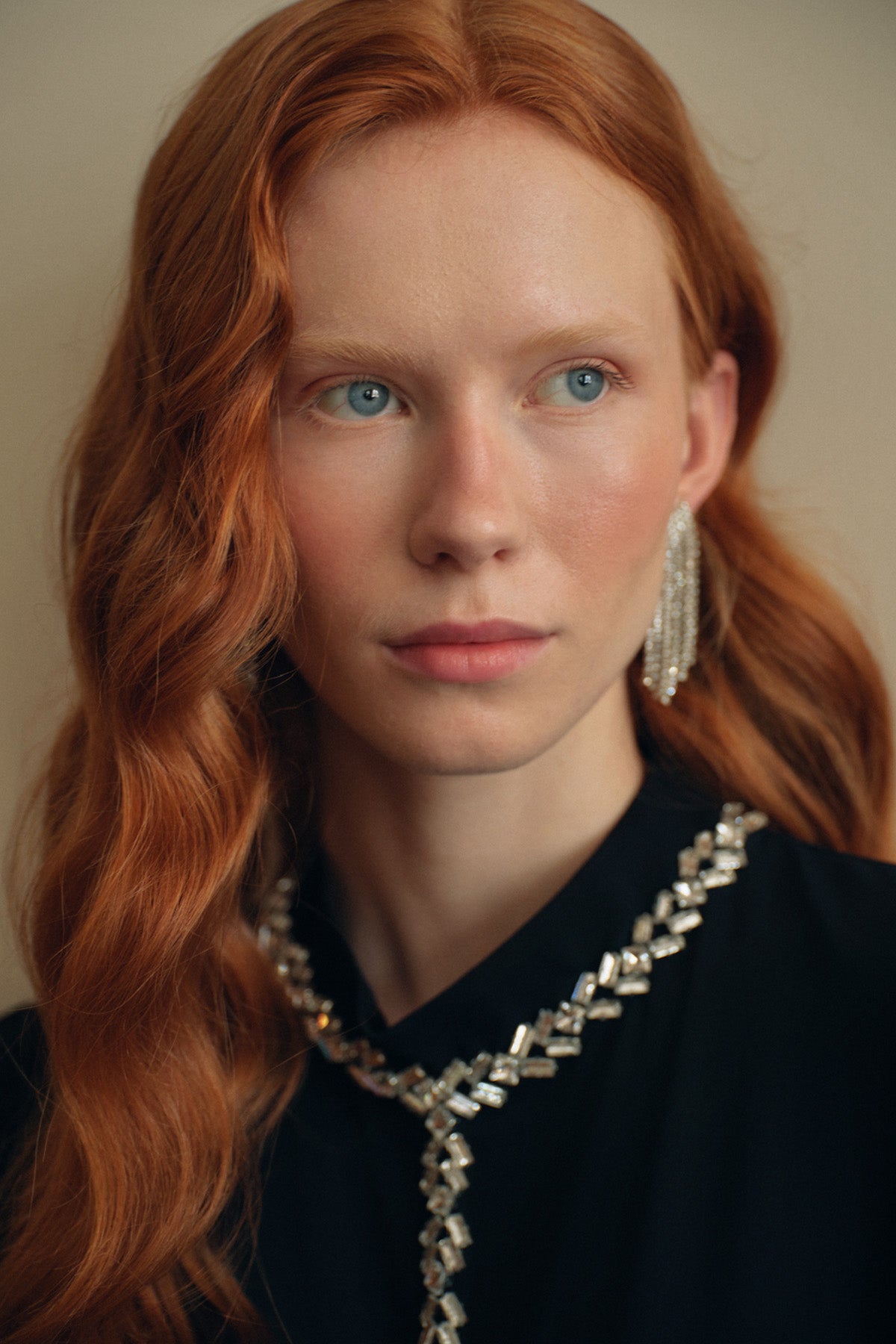 El İşi Taş Desenli Kol Büzgü Detaylı Takım - siyah