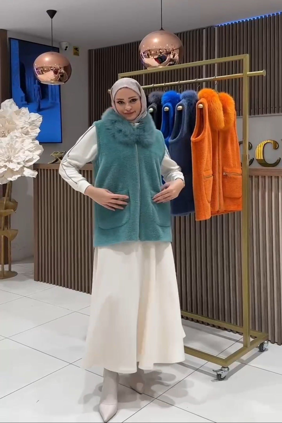 Kürk Yakalı Angora Yelek - mint yeşili