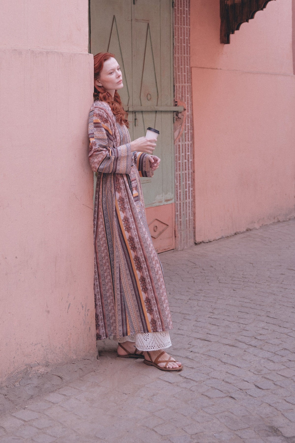 Etnik Desenli Yarasa Kol Keten Abaya - orange