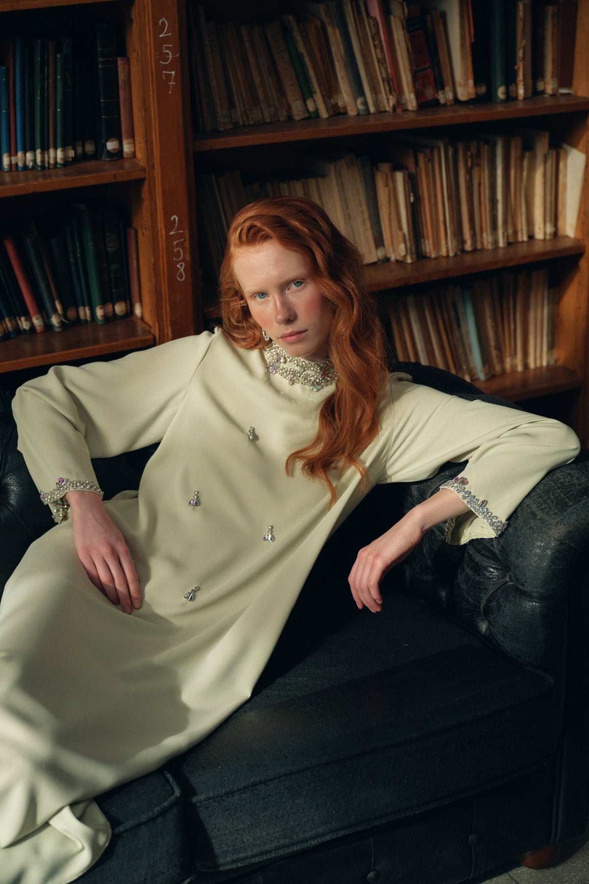 Full Taş Detaylı Elbise -Mimoza