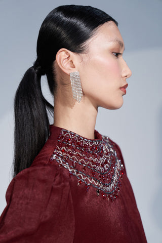 Ön Yaka ve Kol Uçları El İşi Taş Desen Detaylı Elbise - bordo