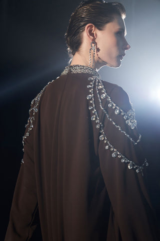 Yaka ve Omuz El İşi Taş Detaylı Elbise - kahve