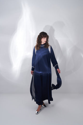 Omuz ve Yaka El İşi Taş İşlemeli Kol Pelerin Detaylı Elbise - lacivert