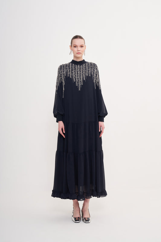 Önü Taş Boncuk Baskı ve Eteği Fırfır Detaylı Şifon Elbise - lacivert