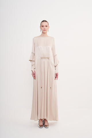 Kolları Volanlı ve Belinde Eli İşi Boncuk Detaylı Elbise - bej