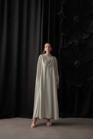 Degaje Dökümlü El İşi Boncuk Detaylı Pelerin Elbise - taş