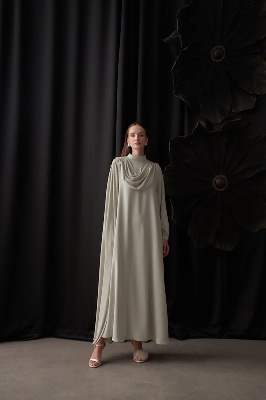 Degaje Dökümlü El İşi Boncuk Detaylı Pelerin Elbise - taş