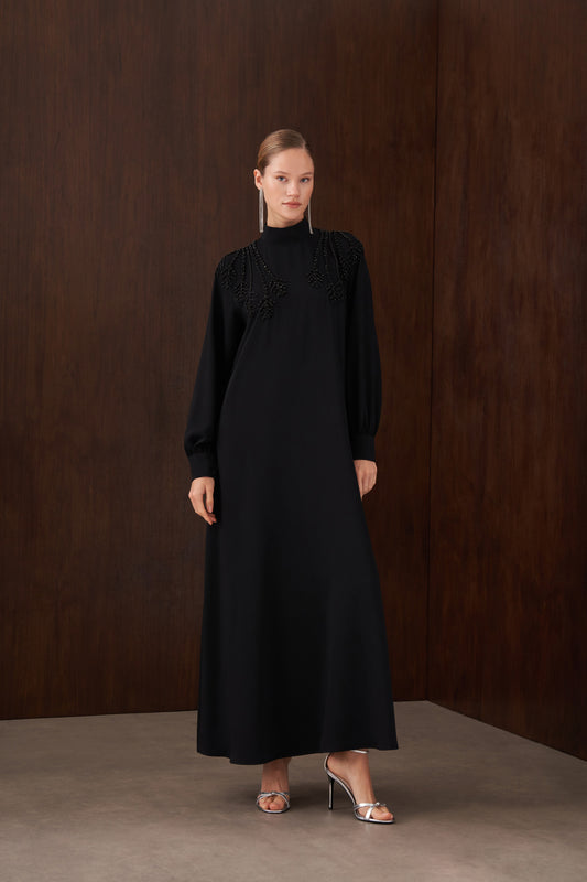 Omuz El İşi Boncuk İşleme Detaylı Elbise - siyah
