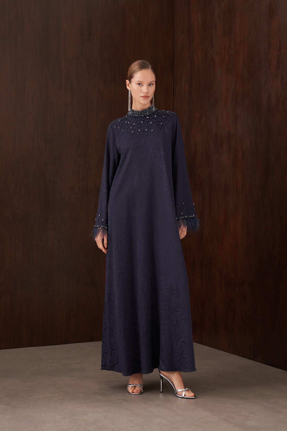 Taş ve Tüy Detaylı Jakarlı Elbise - lacivert