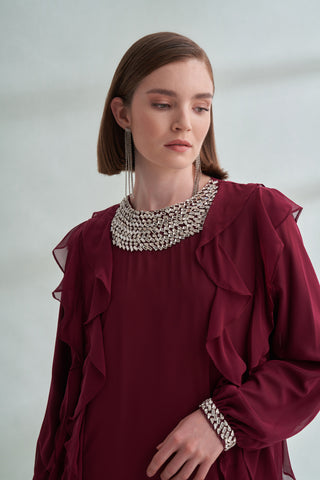 Kol ve Yaka Taş Detaylı Önü Boydan Fırfırlı Elbise - bordo