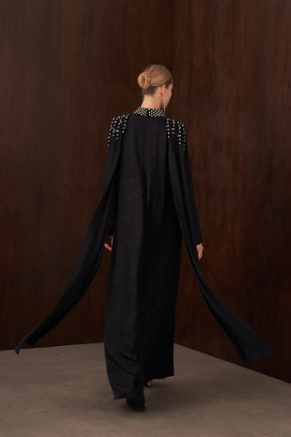 Jakar İpek Kumaş Hakim Yaka Elişi Detaylı Elbise - siyah