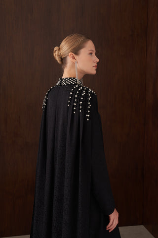 Jakar İpek Kumaş Hakim Yaka Elişi Detaylı Elbise - siyah