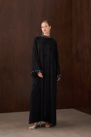 Taş ve Tüy Detaylı Jakarlı Elbise - siyah