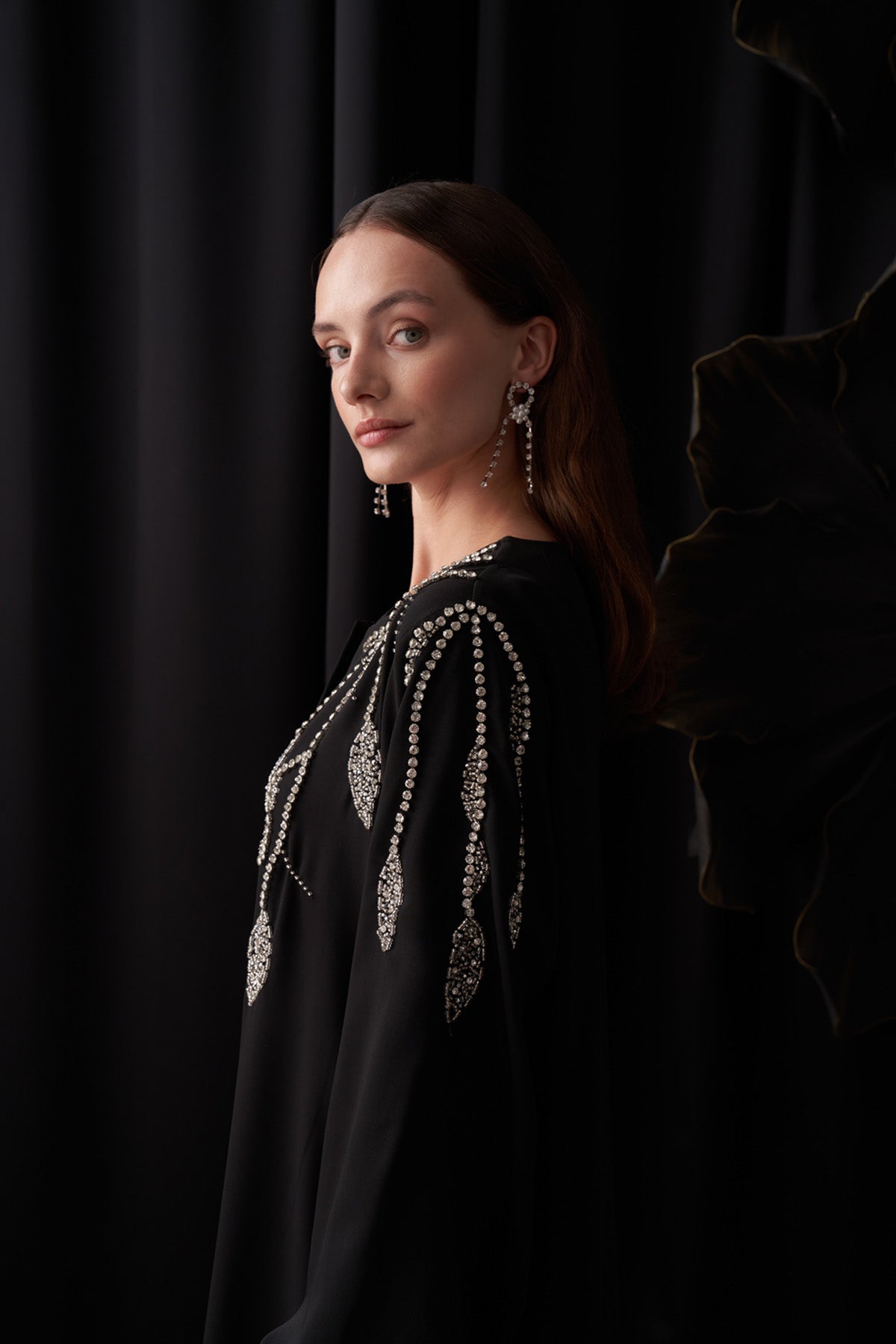 Kol ve Omuz Taş İşleme Detaylı Ferace - siyah