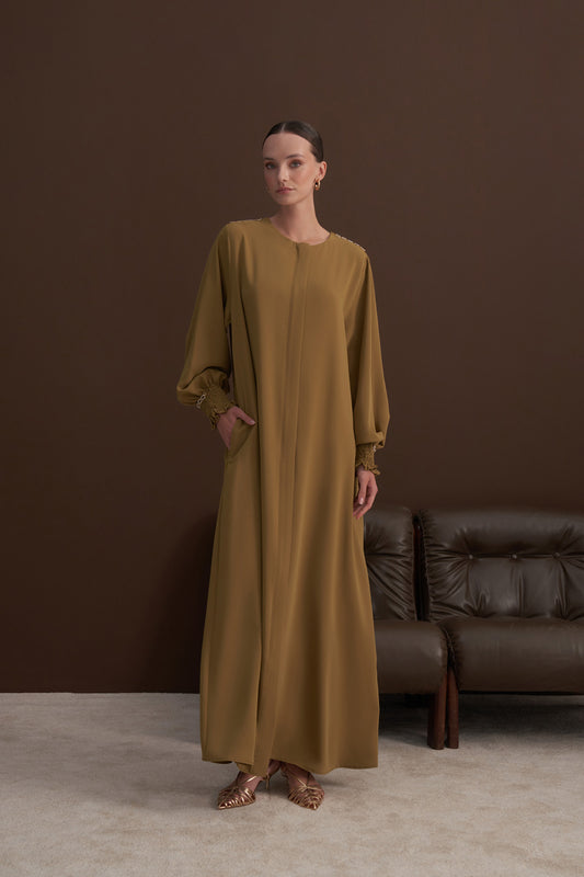 Kol Uçları ve Omuzda Zincir Taş Detaylı Ferace - yağ yeşil
