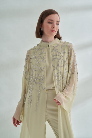 Абайя из шифона с воротником-стойкой и принтом под камень