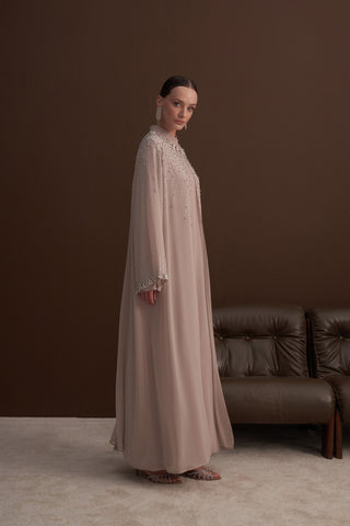 Yaka Çevresi Ve Kol Uçları Taş Baskılı Şifon Abaya - bej