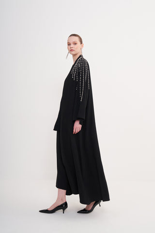 Önü Patlı Kolları ve Omuzları El işi Taş Detaylı Abaya - Siyah 