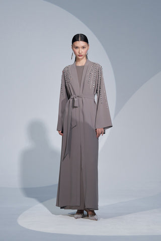 Önü Patlı Kolları ve Omuzları El İşi Taş Detaylı Abaya - vizon