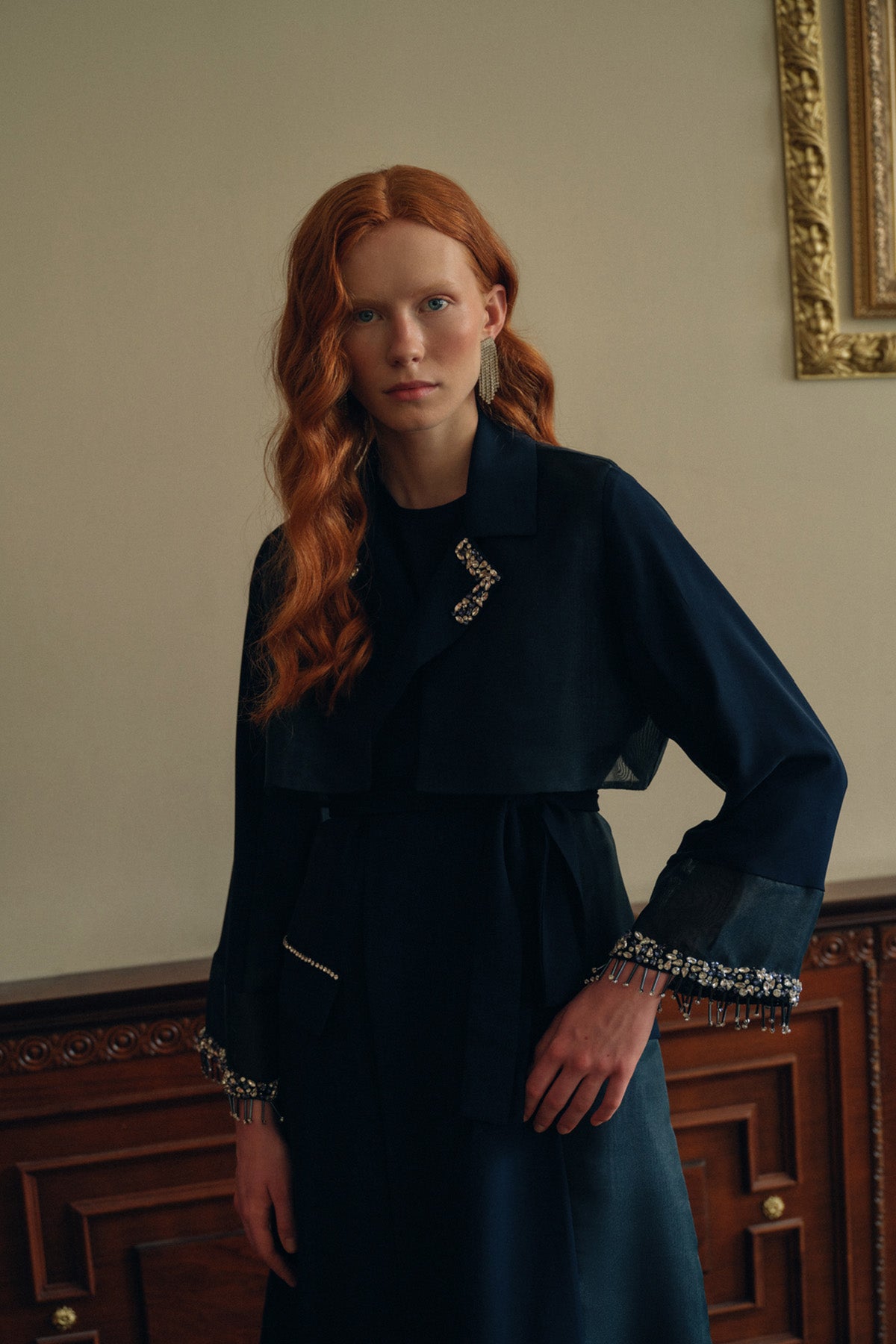 Yaka ve Kol Uçları Taş İşleme Detaylı Ceket Yaka Abaya - lacivert