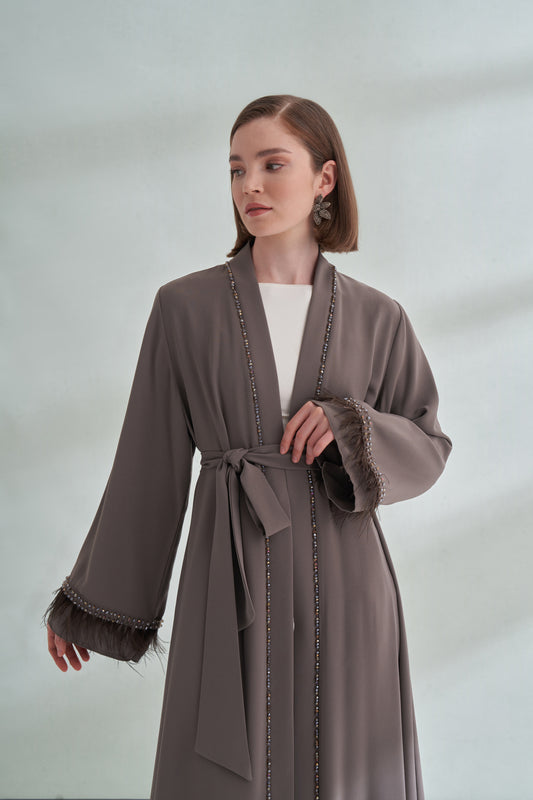 Elişi Ve Kolları Tüy Detaylı Abaya - vizon