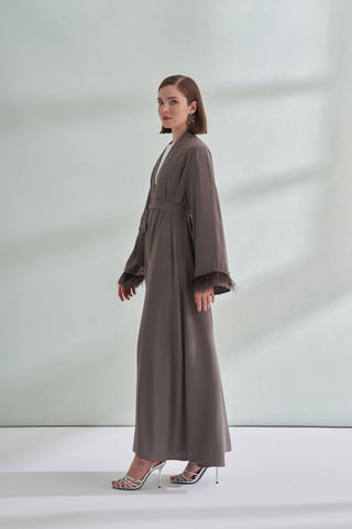 Elişi Ve Kolları Tüy Detaylı Abaya - vizon