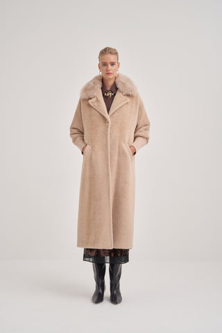 Yakası Kürklü Triko Detaylı Angora Kap - açık bej