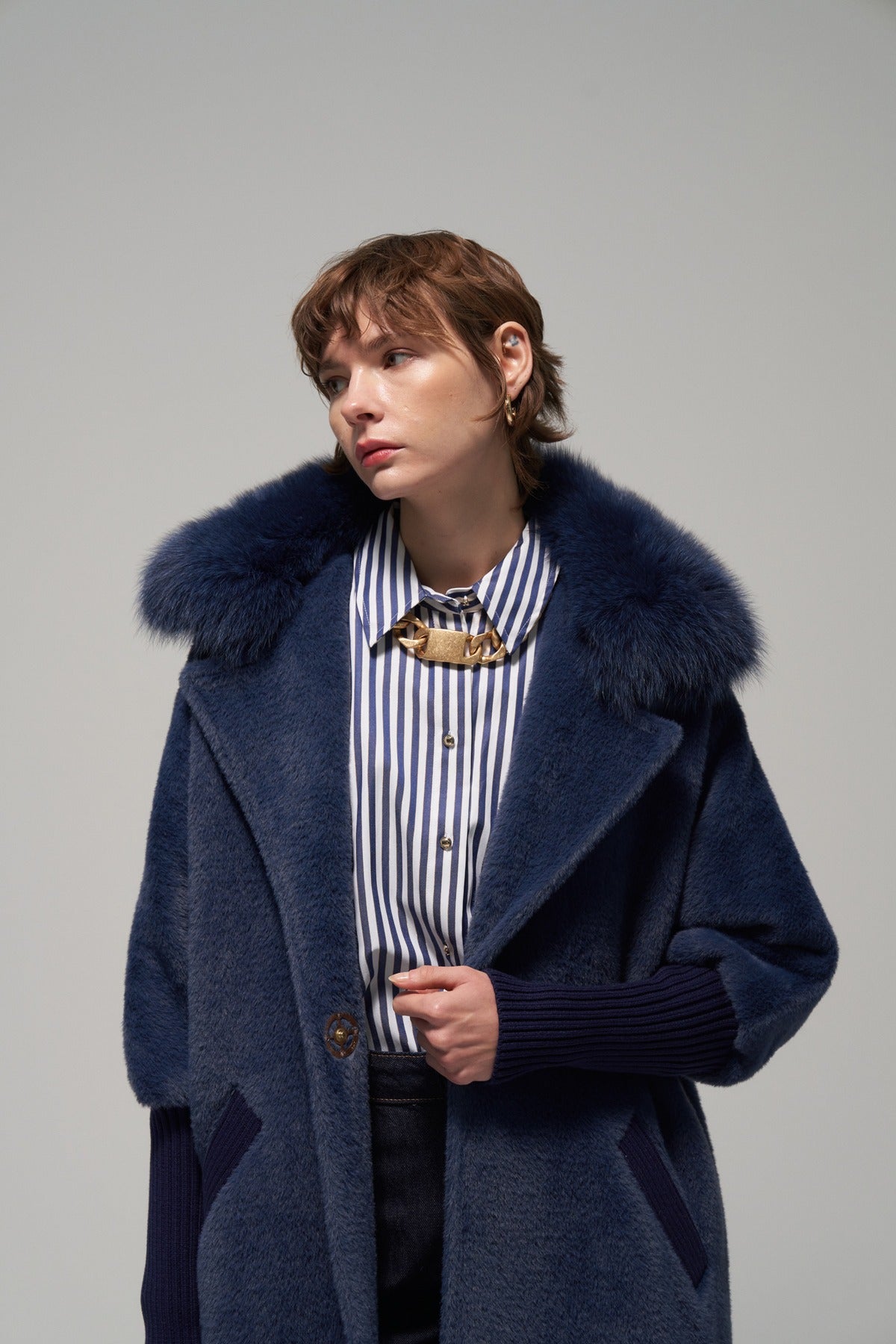 Yakası Kürklü Triko Detaylı Angora Kap - lacivert