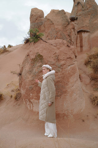 Kapüşonlu Angora Şişme Mont - Vizon