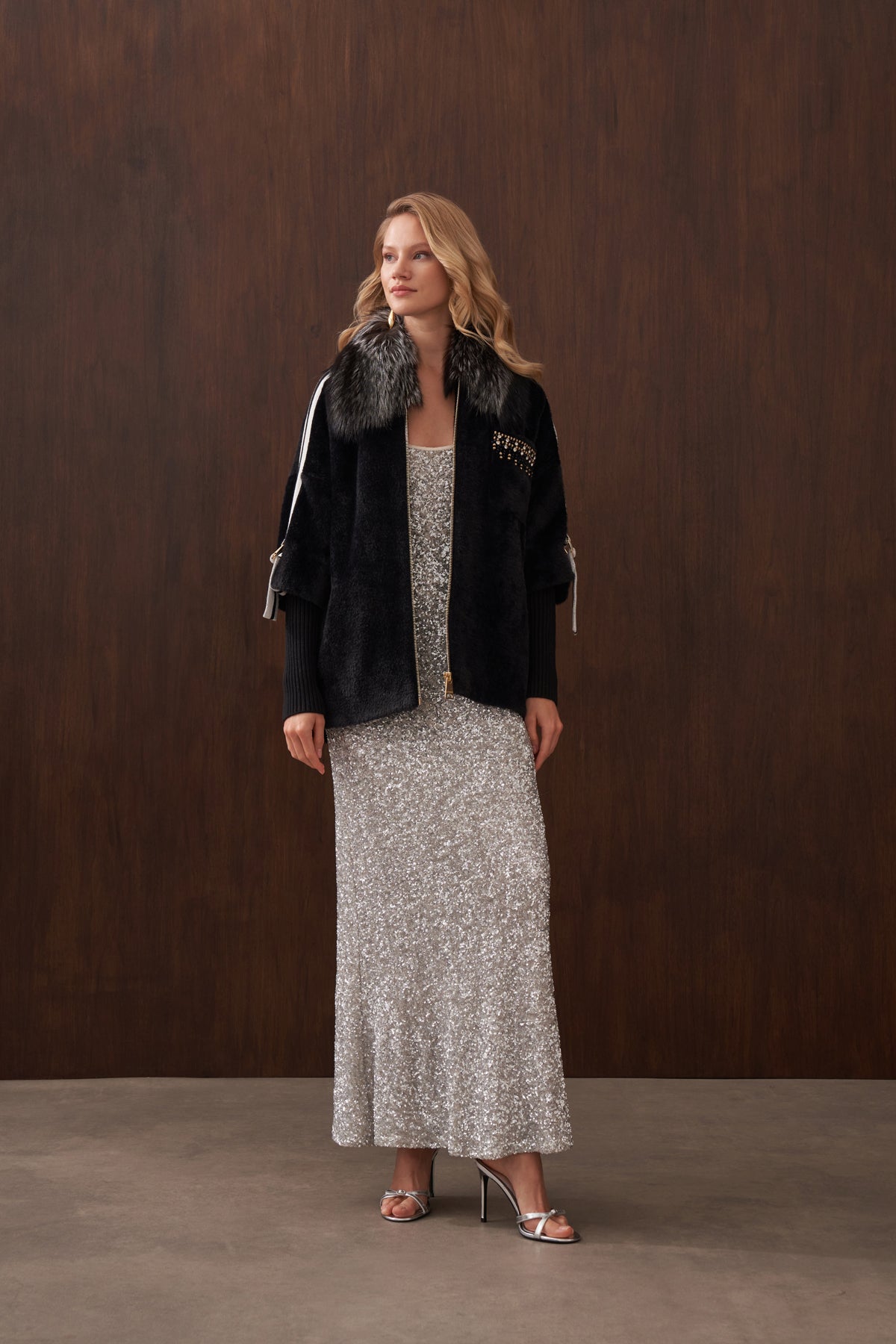 Elişi Cep ve Triko Detaylı Kürklü Angora Kaban - siyah