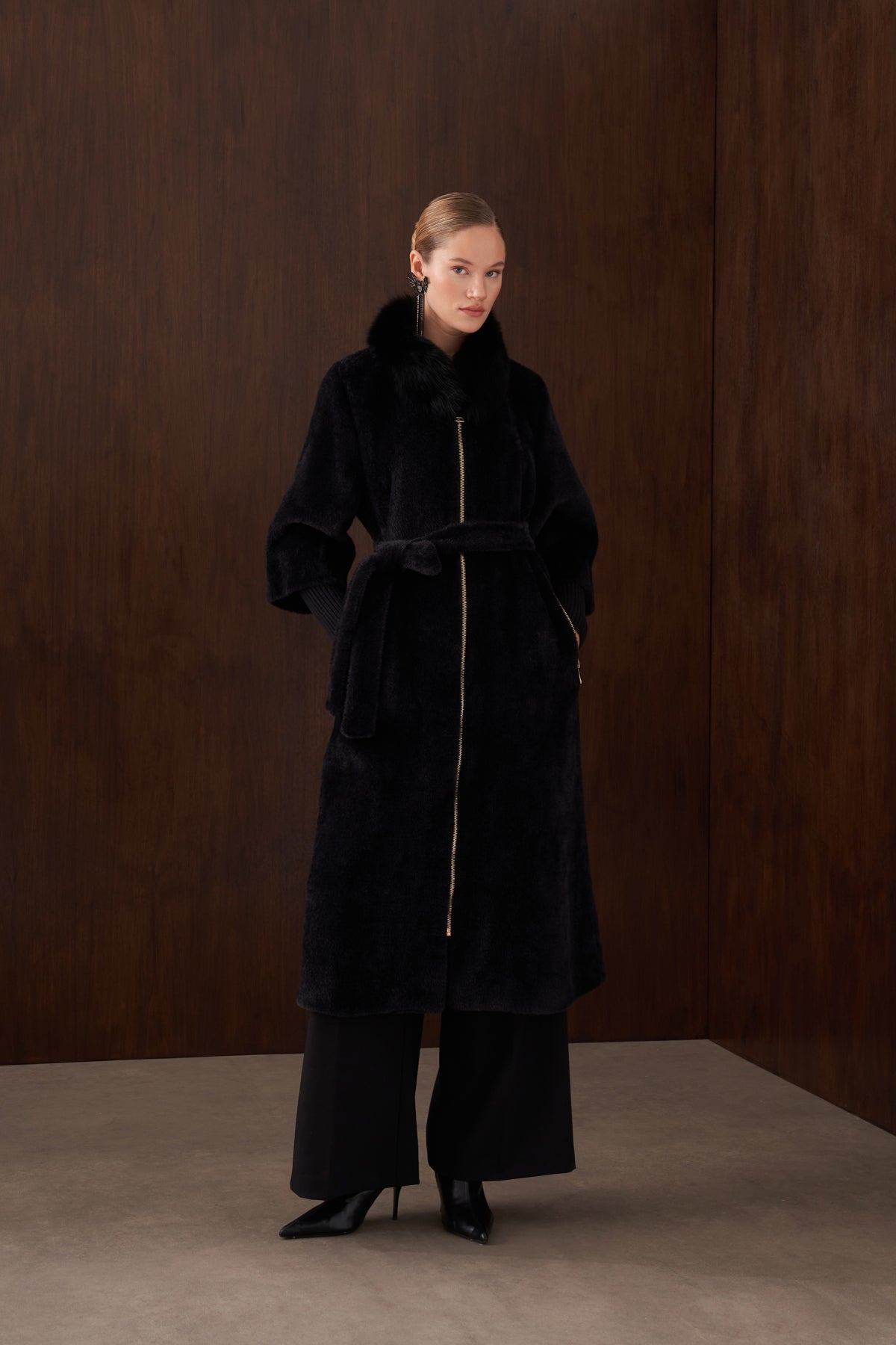 Fermuar Triko ve Kürk Detaylı Angora Kaban - siyah