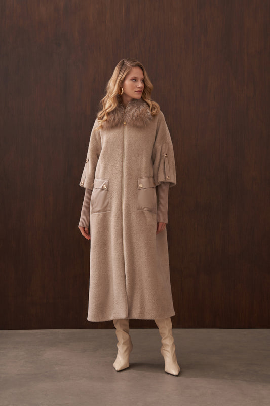 Deri Cep Detaylı Kürklü Angora Kaban - koyu bej