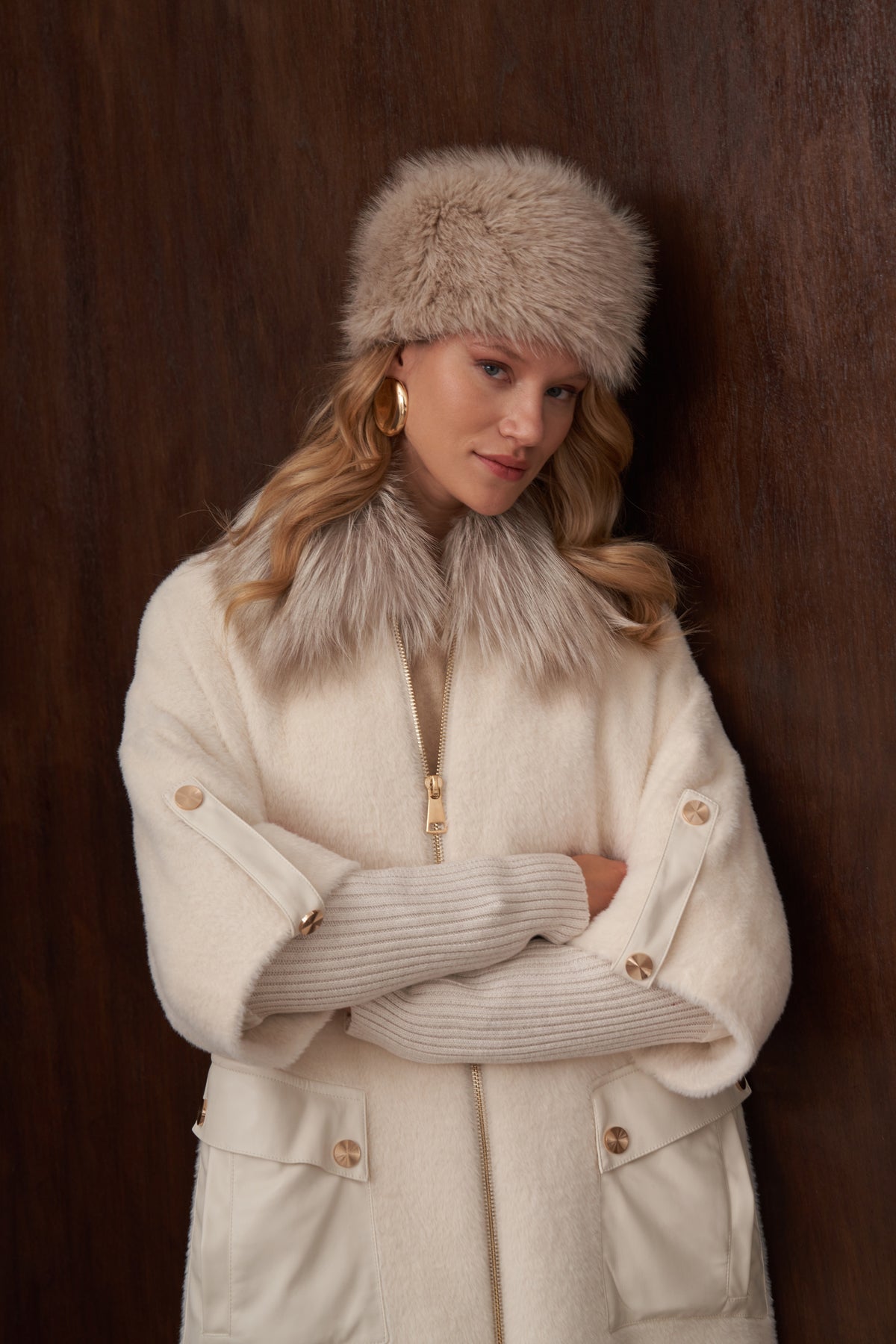 Deri Cep Detaylı Kürklü Angora Kaban - ekru