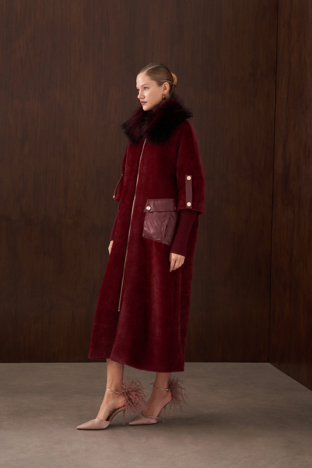 Deri Cep Detaylı Kürklü Angora Kaban - bordo