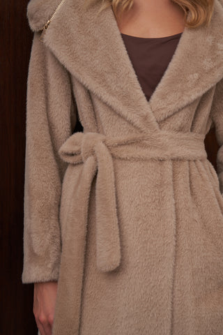 Fermuar Detaylı Kapüşonlu Angora Kaban - koyu bej