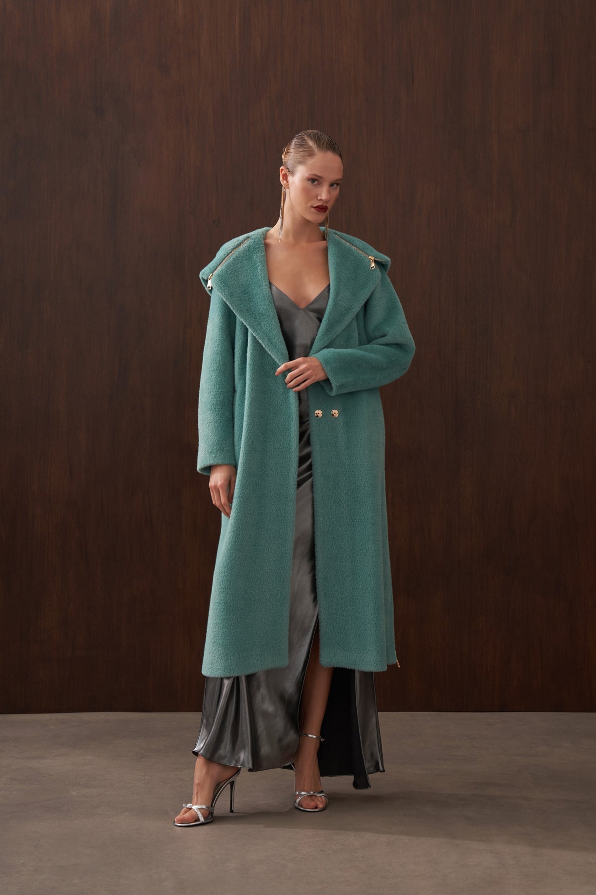 Fermuar Detaylı Kapüşonlu Angora Kaban - mint yeşili