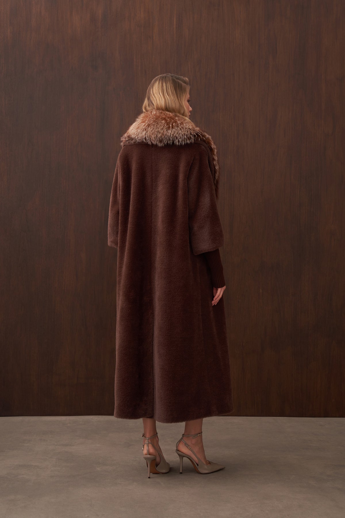 Triko Detaylı Kürklü Angora Kaban - kahve