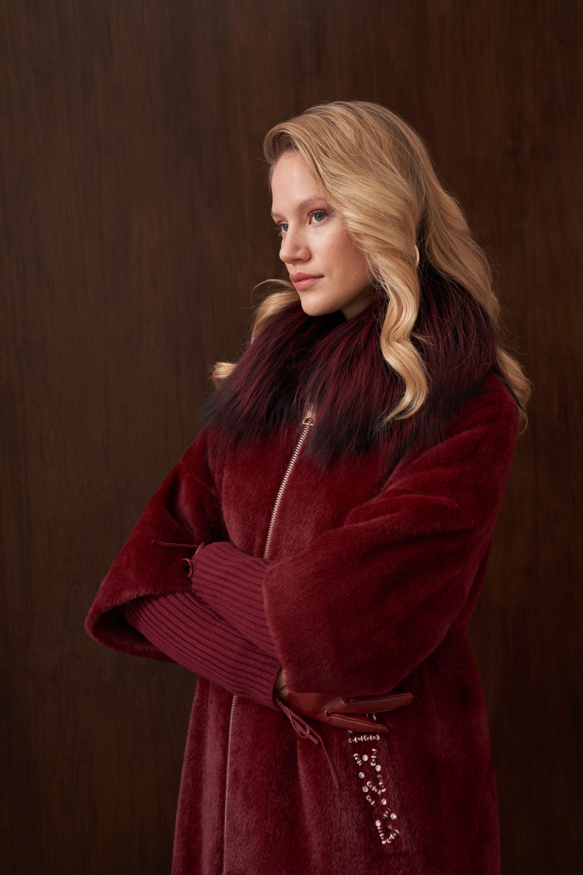 Kürklü Elişi ve Triko Detaylı Angora Kaban - bordo