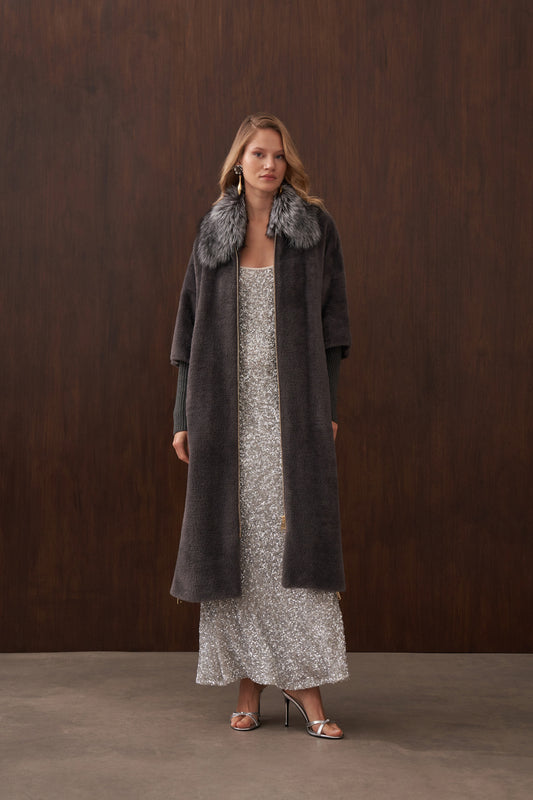 Kürklü Elişi ve Triko Detaylı Angora Kaban - gri
