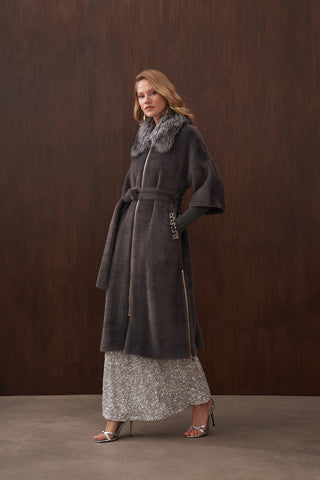 Kürklü Elişi ve Triko Detaylı Angora Kaban - gri