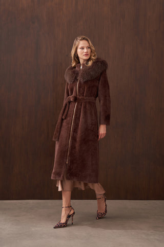 Omuzdan Şal Detaylı Kürklü Angora Kaban - kahve