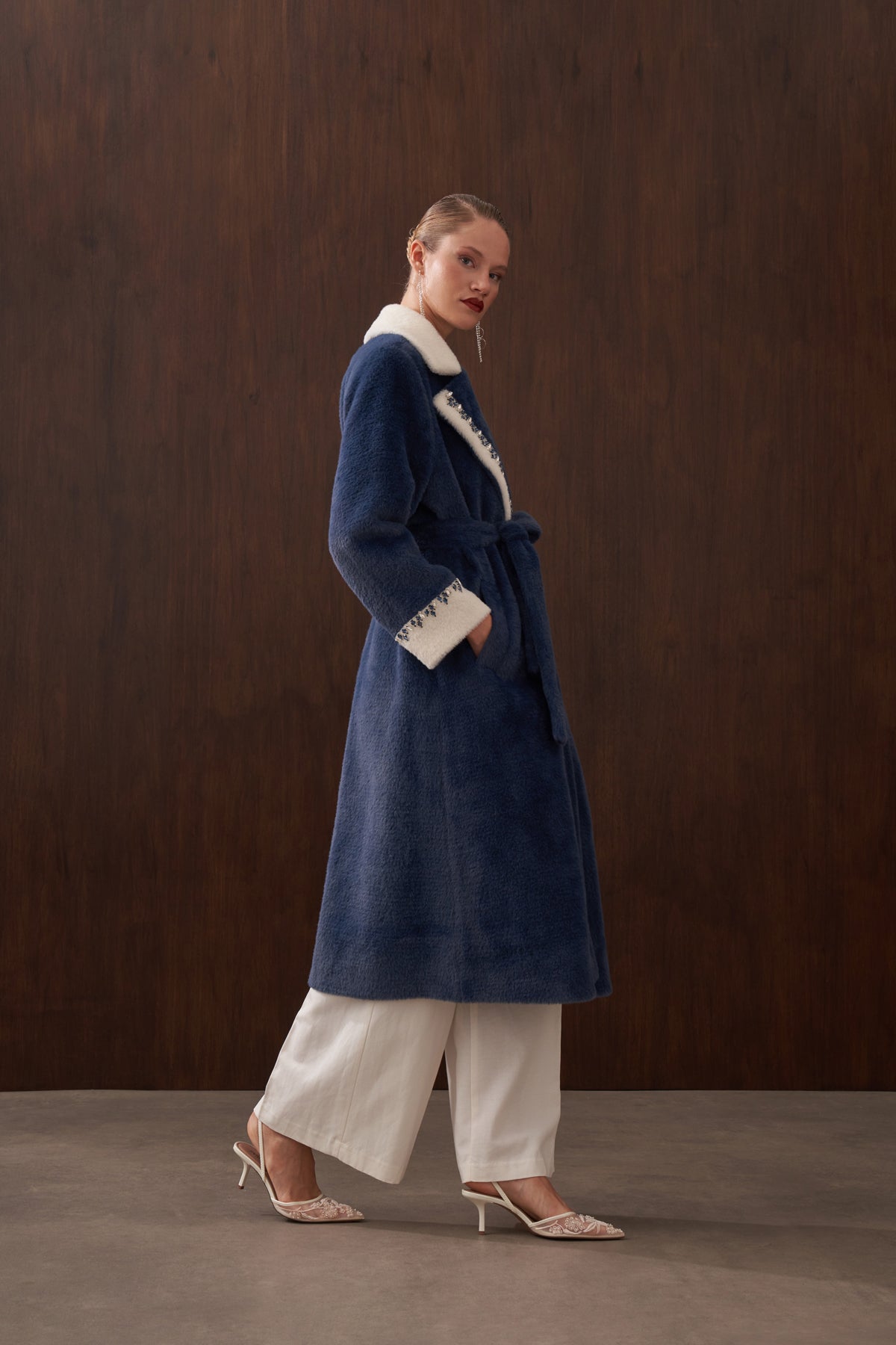 Garnili Elişi Detaylı Angora Kaban - indigo