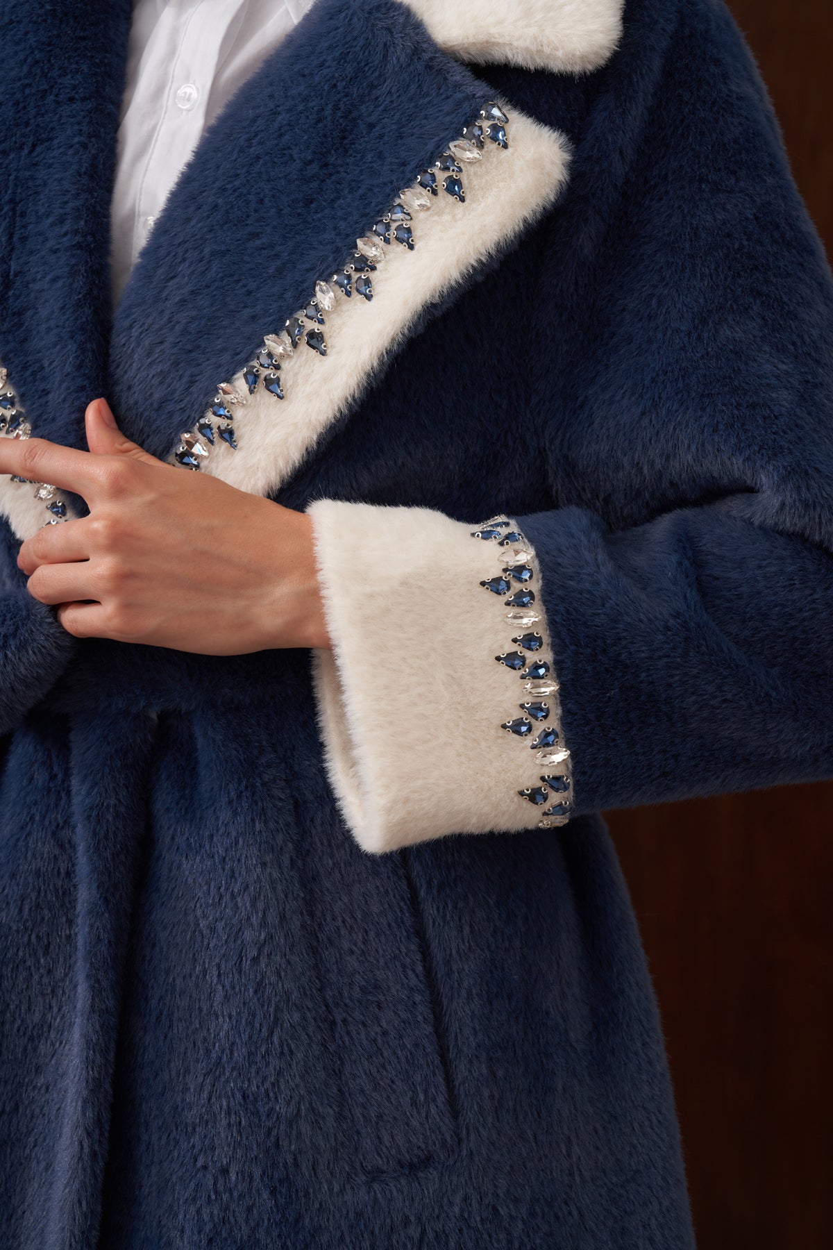 Garnili Elişi Detaylı Angora Kaban - indigo